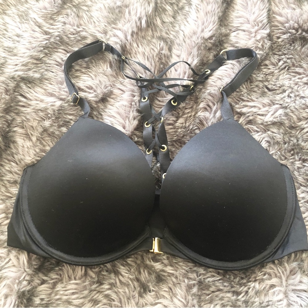 Victorias Secret Very Sexy Push-up Bra Size 32D